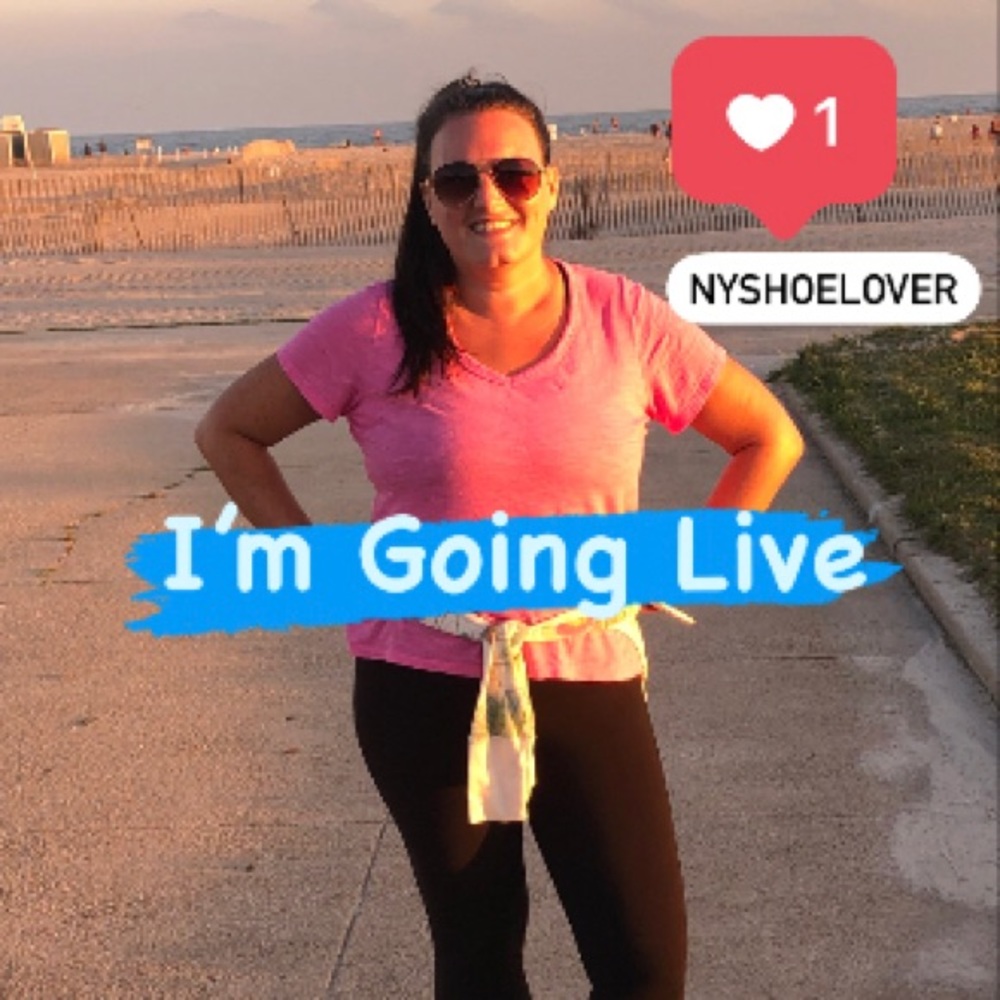 Like to receive notifications when I’m going live! - Picture 1 of 3